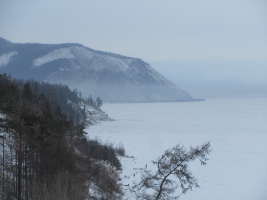 Le lac Baikal, les falaises du Nord