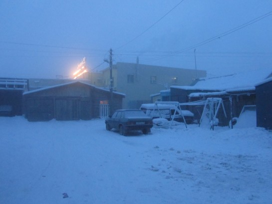 Une arrière-cour à Yakutsk